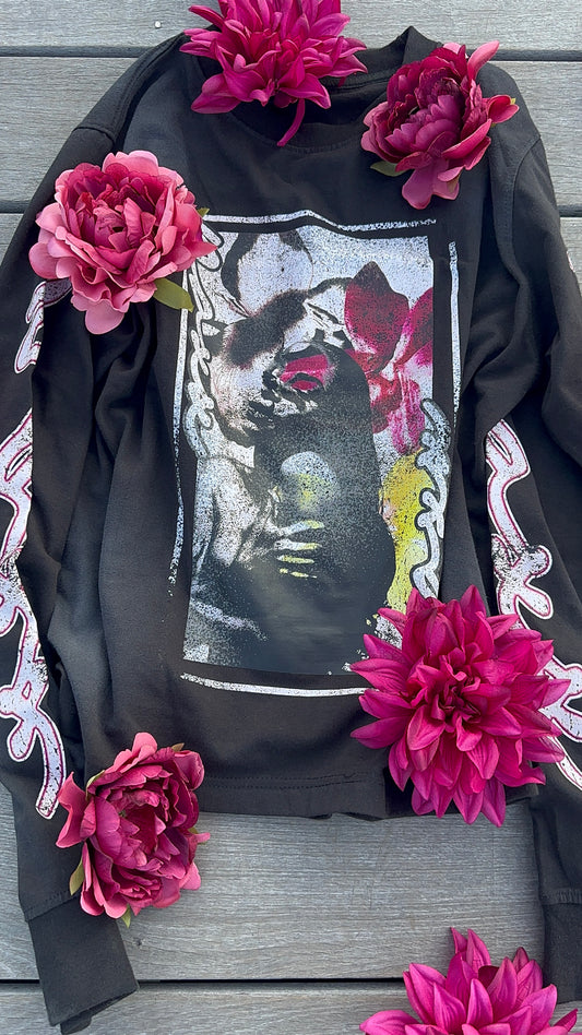 poison in bloom long sleeve